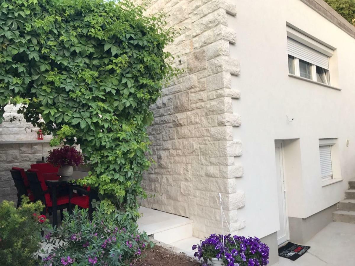 Apartman Crnica Šibenik Esterno foto